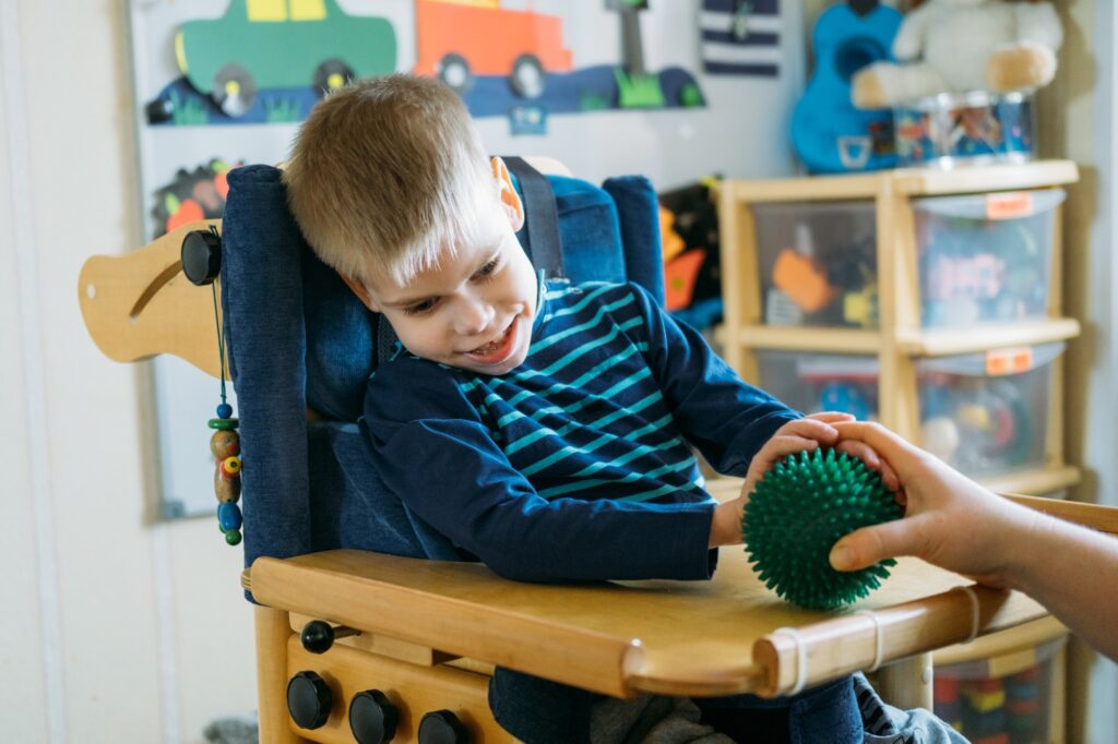 Sensory Activities for kids with disabilities. Preschool Activities for Children with Special Needs